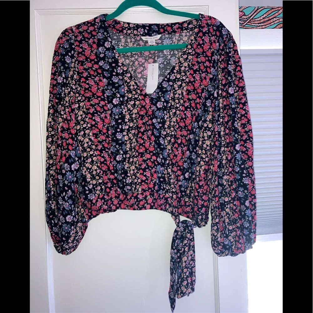 American Eagle printed wrap front top